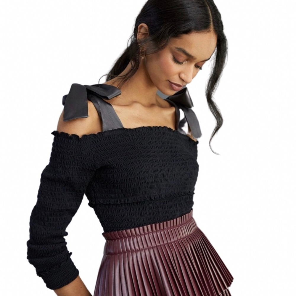 Anthropologie Smocked Bow Tie Cold Shoulder top in Black size XL NWT